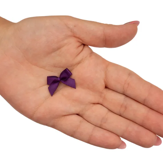 Бантик фиолетовый, Азия