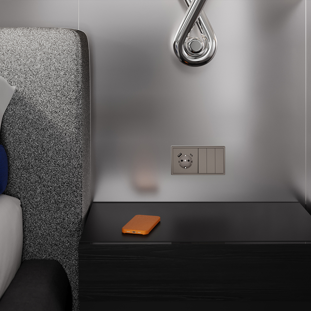 Накладка для розетки с заземлением и защитными шторками, с USB A+C, S70 (капучино)