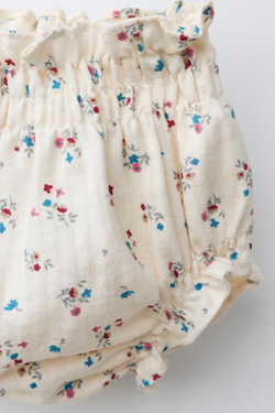 ZARA ТРУСЫ С ЦВЕТОЧНЫМ ПРИНТОМ, ЭКРЮ