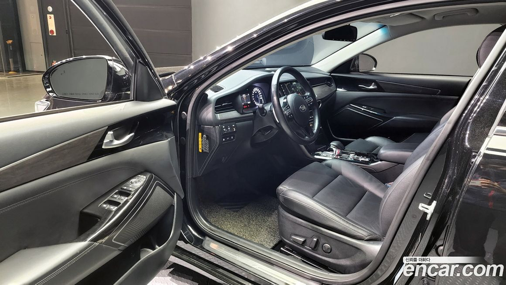 Kia K7 (Cadenza) Premier 2.5 GDI Noblesse (01.2020)