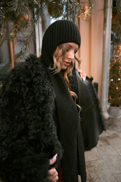 Шапка шарф черная