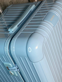 Чемодан Rimowa