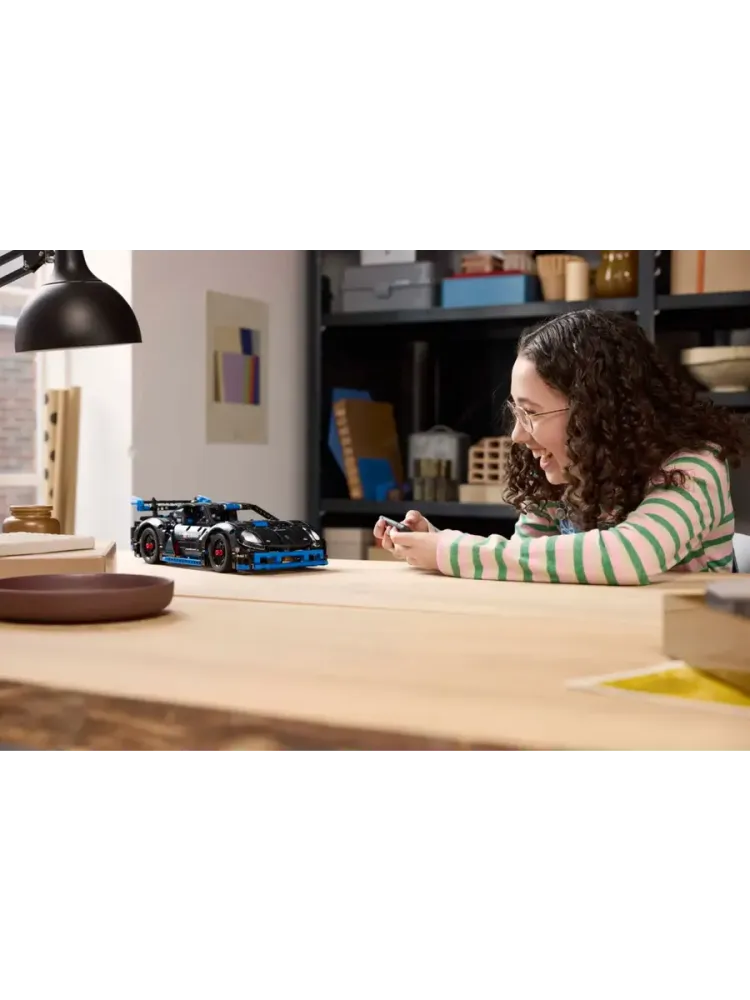 Конструктор Technic 42176 Гоночный Porsche GT4 e-Performance