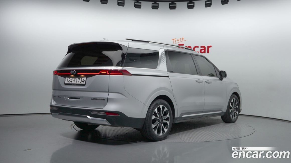 Kia Carnival (Sedona) 4 Generation 7-и местный Signatures (08.2020)