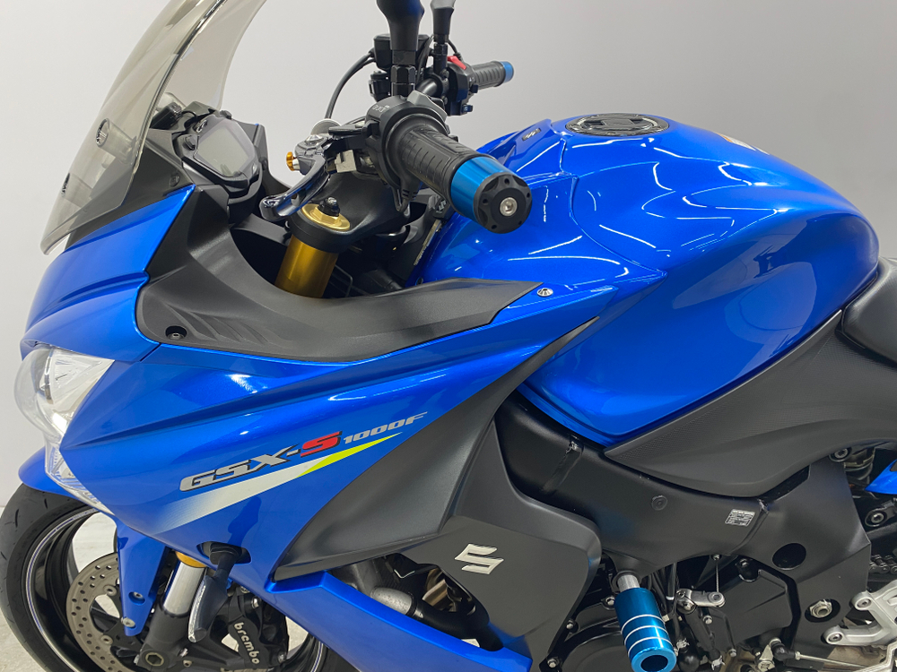 Suzuki GSX-S1000F 049730