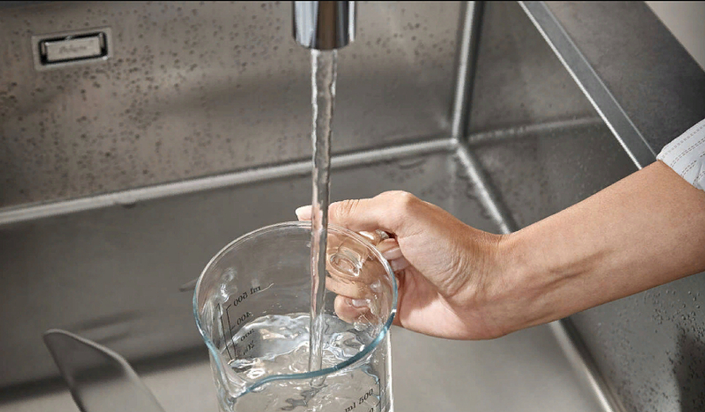 Смеситель для кухни Hansgrohe Metris Select M71 14834000 хром