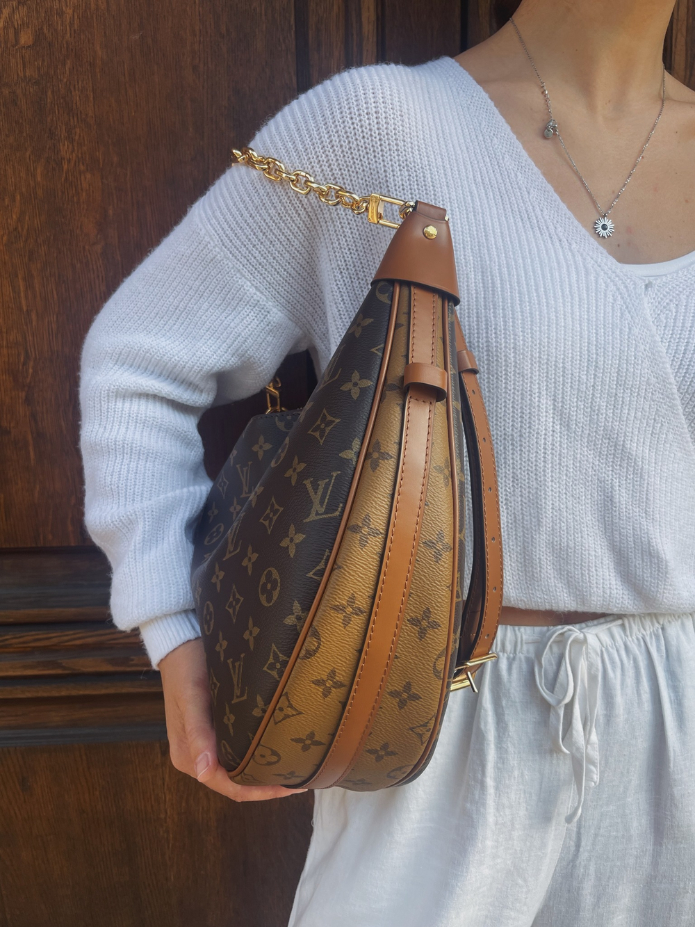 Louis Vuitton Loop Hobo