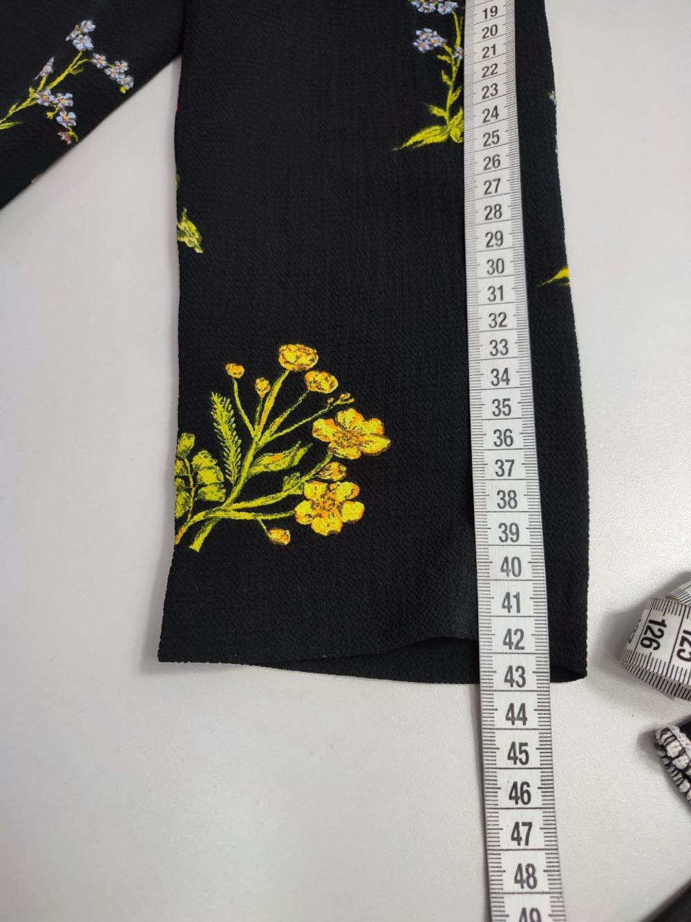 Платье с цветами 42 размер