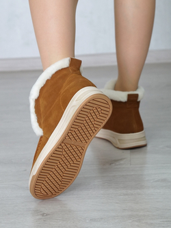 Ботинки женские зимние