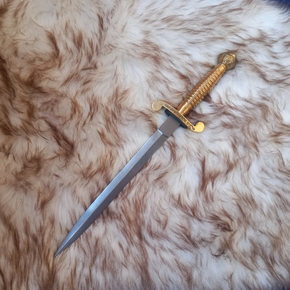 Кортик офицерский Аннинско-Георгиевский, рукоять латунь, образца 1858 г.