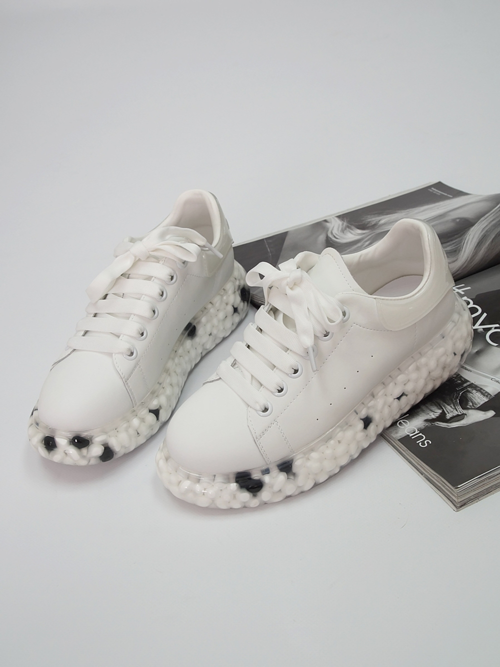 Кроссовки женские демисезонные