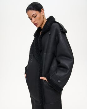 Двубортная дублёнка свободного прямого силуэта