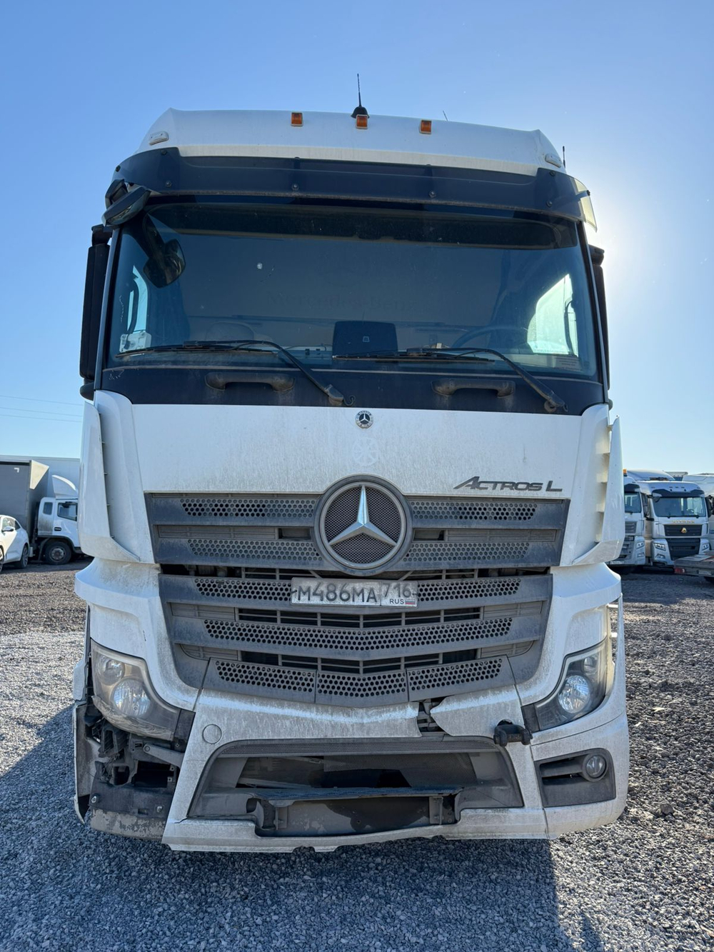 Mercedes-Benz ACTROS 4x2 Седельный тягач 1845 LS (Дизельный, 12,8 л, 476 л.с., МТ)