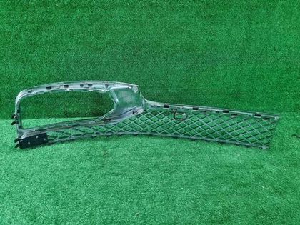 Решетка переднего бампера левая Bentley Flying Spur 2 (2019-н.в.)