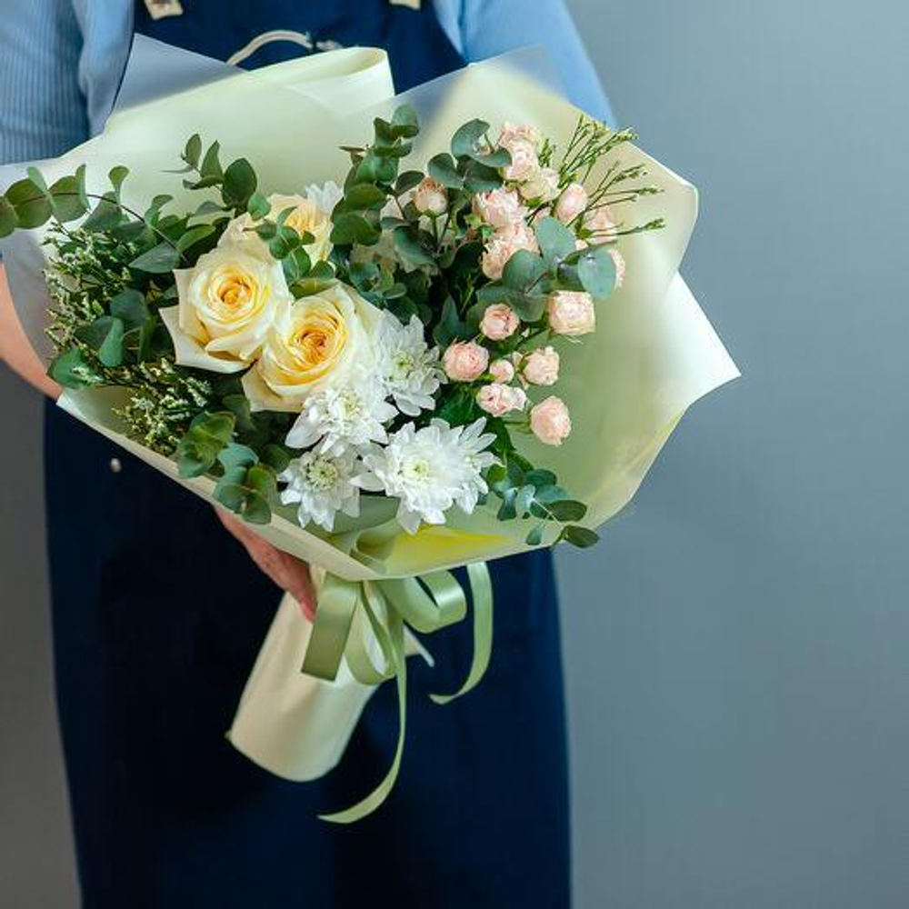 Букет с пион.розой и эвкалиптом