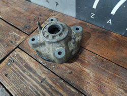 Опора переднего амортизатора BMW 3-Series (G20) 18-нв Б/У Оригинал 31306890656