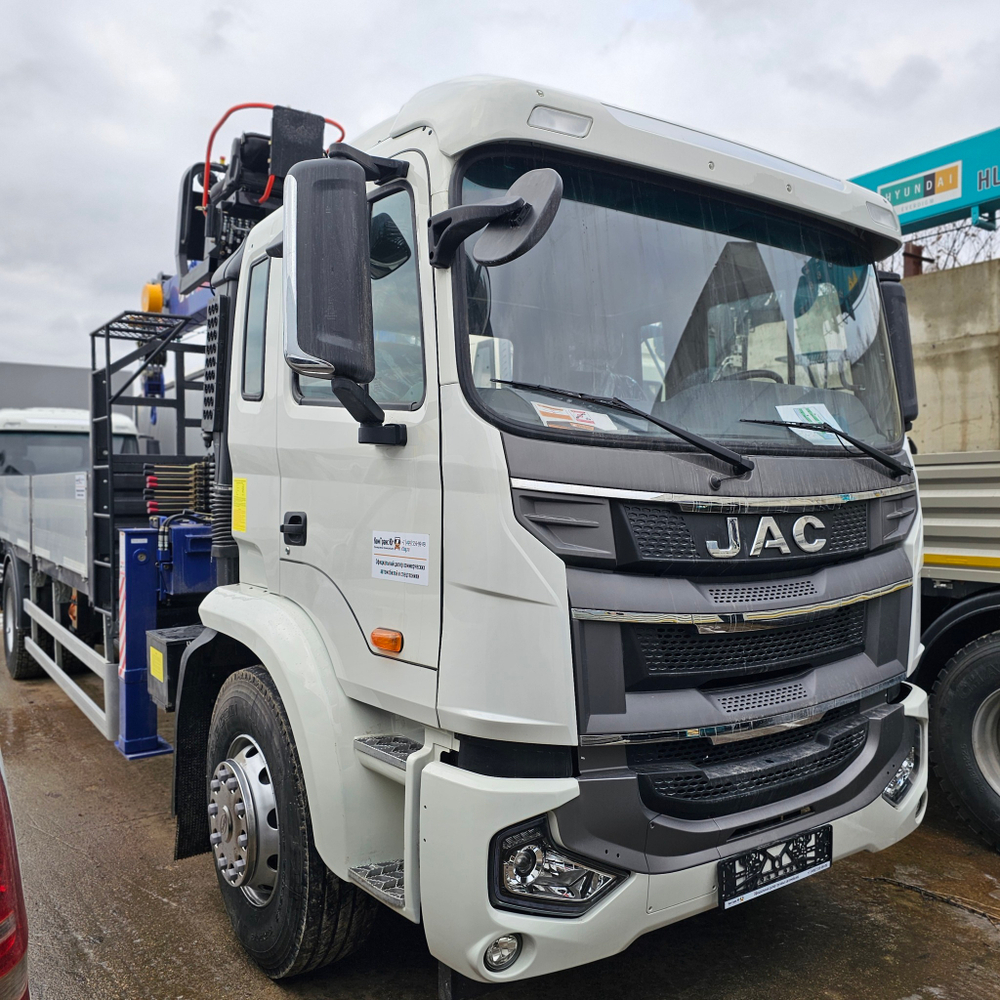 JAC N200