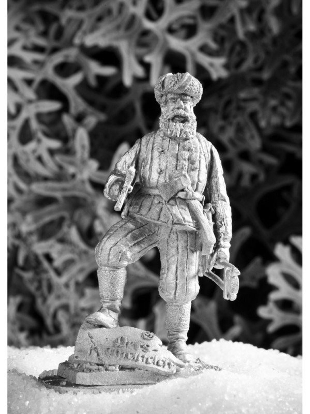 Оловянный солдатик Партизан с миной 1943 г.