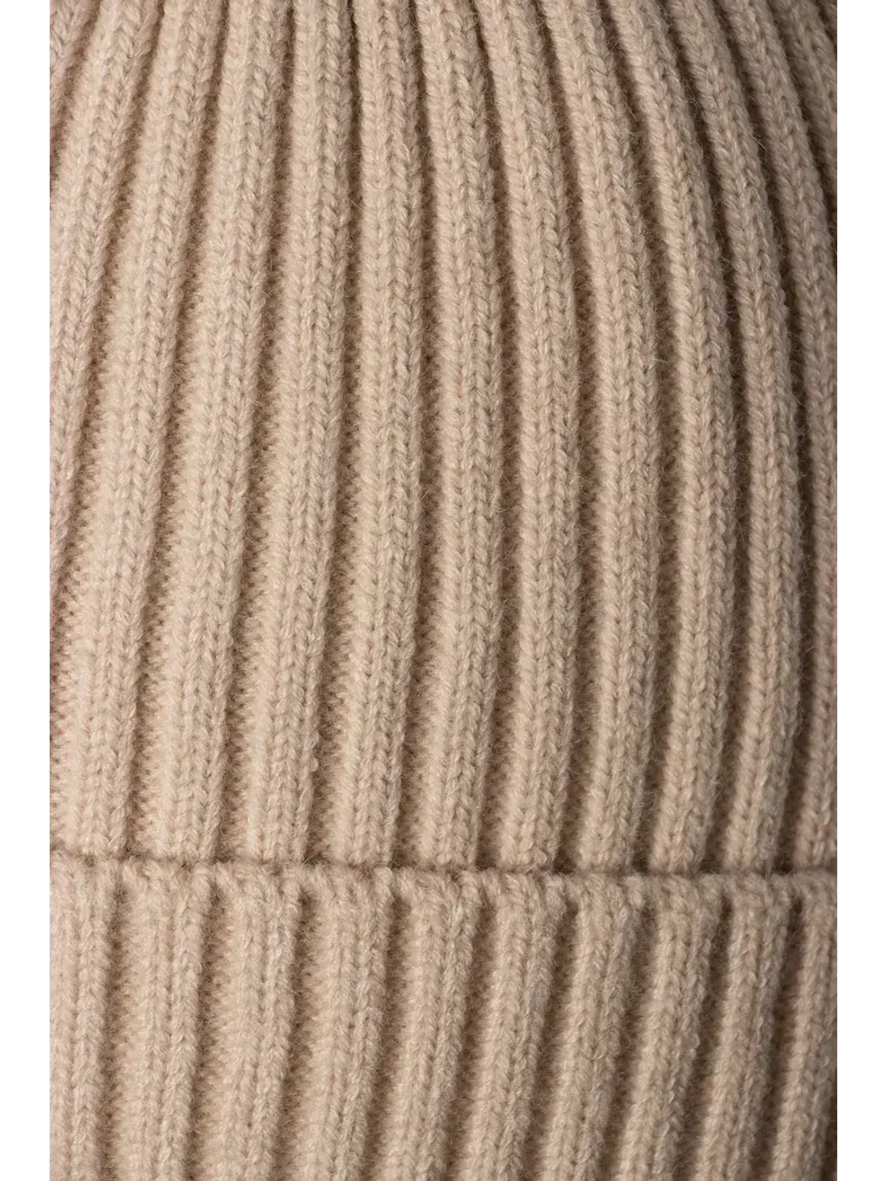 Шапка вязаная женская демисезон