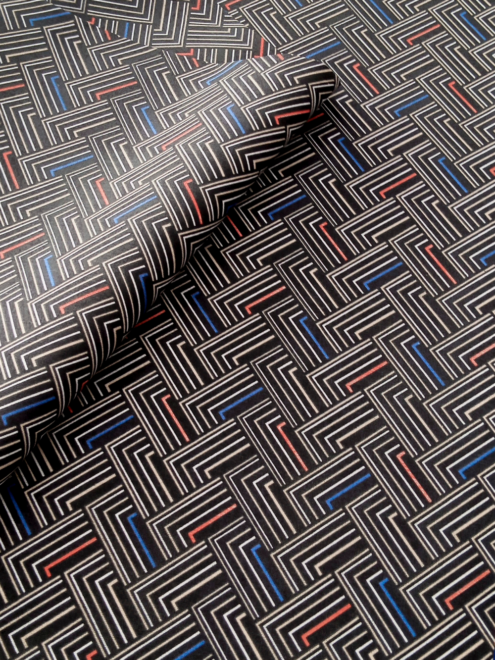 Ткань бязь плательная, рис. "Зигзаг", ширина 150 см, арт. 2062