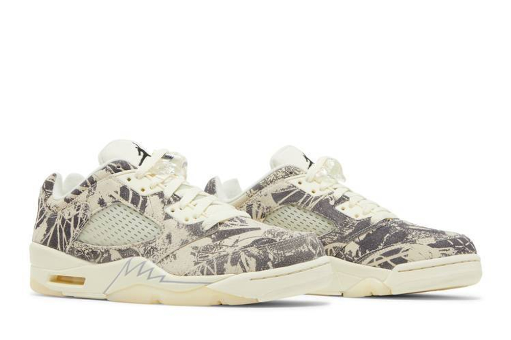 Кроссовки Jordan Air Jordan 5 Retro Low "Expression" (Женская размерная сетка)
