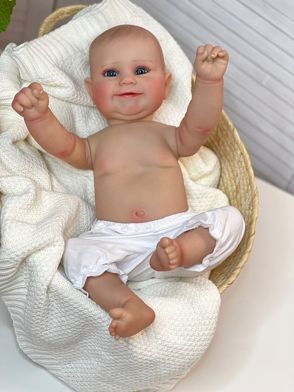 Кукла Реборн виниловая 50см без одежды (FA-100W)
