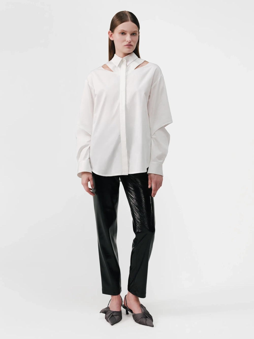 Блуза из хлопка с вырезами OLA OLA