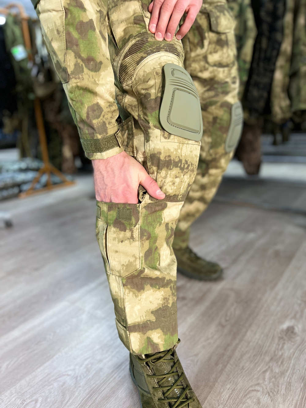 Тактический костюм G3 с защитой локтей и коленей / мох