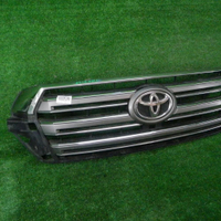 Решетка радиатора Toyota Land Cruiser 200 (2015-2021)