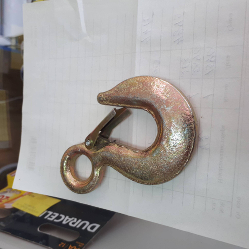 Крюк буксировочный стальной 165 гр нагрузка (не более 2000 кг)