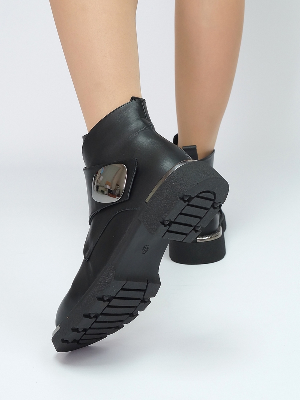 Ботинки женские демисезонные