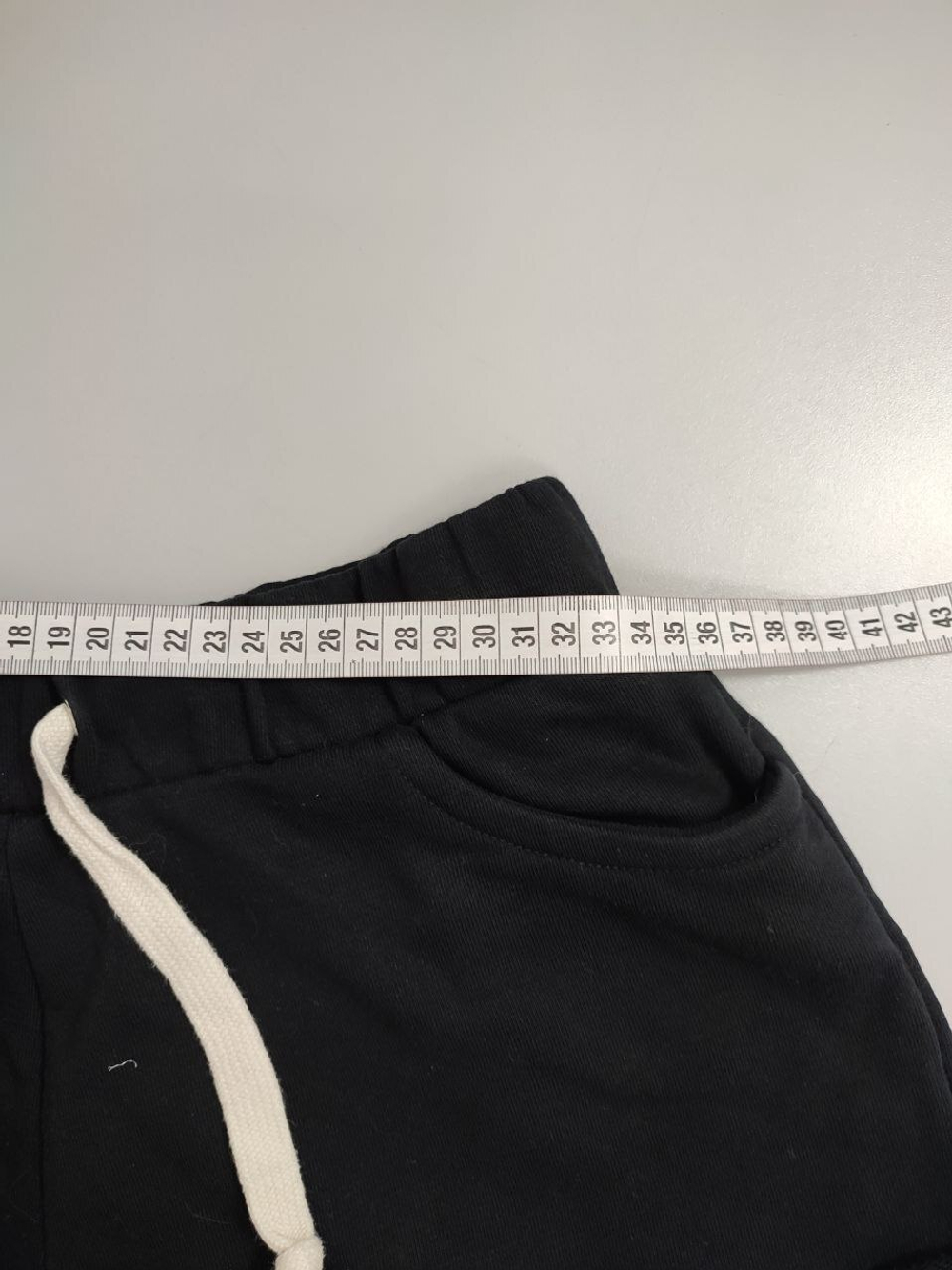 Шорты Bershka базовые на 15-16 лет