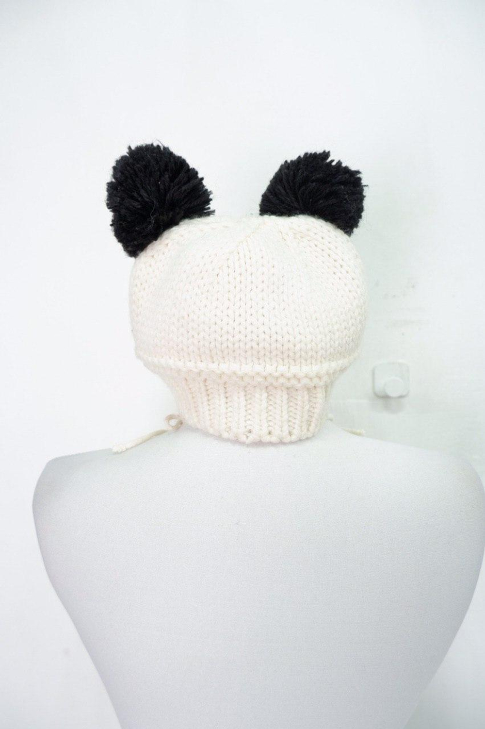 Шапка с ушками на 12 месяцев