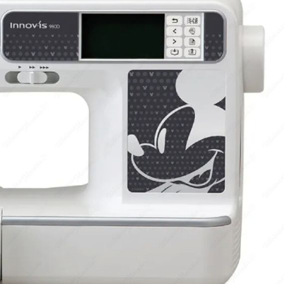 Швейно-вышивальная машина Brother Innov-is NV980D
