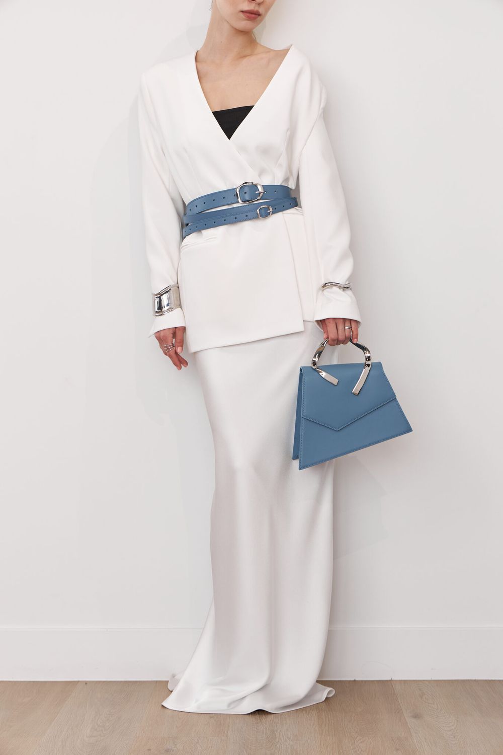 БАЗОВЫЙ ТОНКИЙ РЕМЕНЬ С МЯТОЙ ПРЯЖКОЙ BLUE