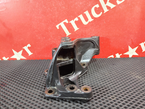 Кронштейн ГУРа