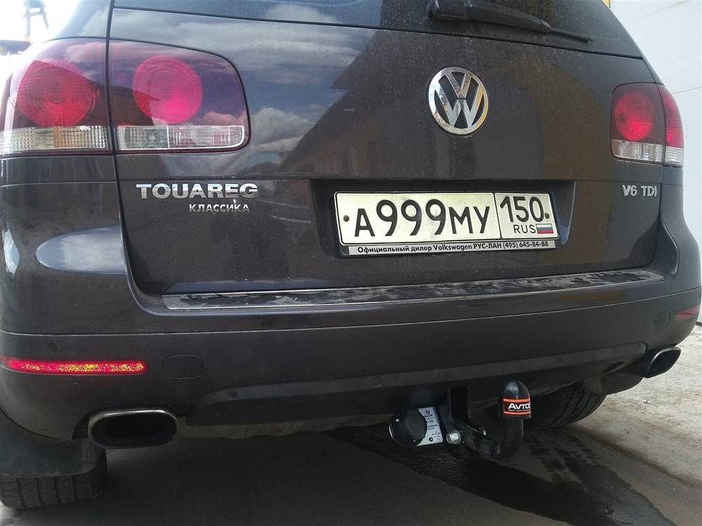 Фаркоп для Volkswagen Touareg I SUV 2002-2010гг. (без электрики) (паспорт и сертификат) AvtoS.VW20