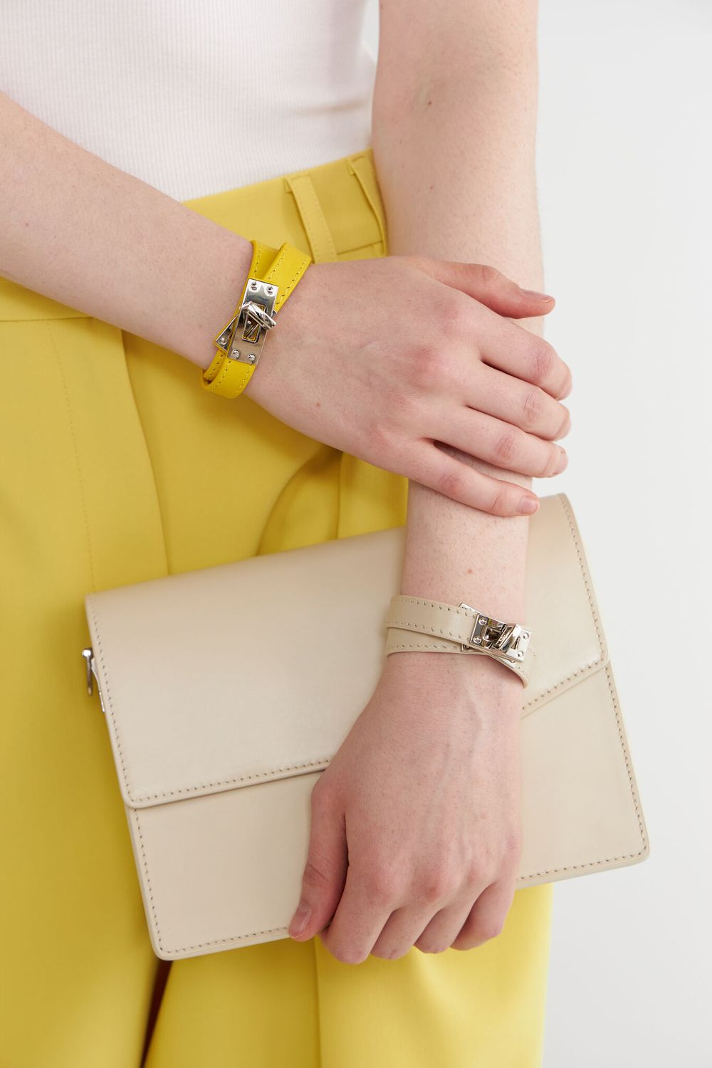 MISTRESS БРАСЛЕТ 13 TAXI