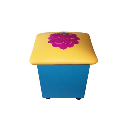 Пуфик с аппликацией Ежевика