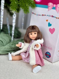 Кукла BERJUAN виниловая 22см Irene в наборе (1020)