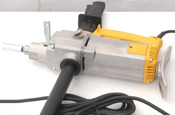 Дрель-миксер DeWALT DW 152