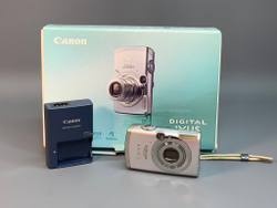 Canon Digital IXUS 950 IS