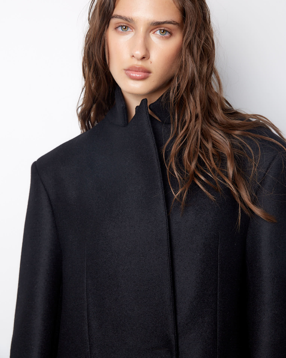 Пальто с асимметричным низом из шерсти Гуччи черный