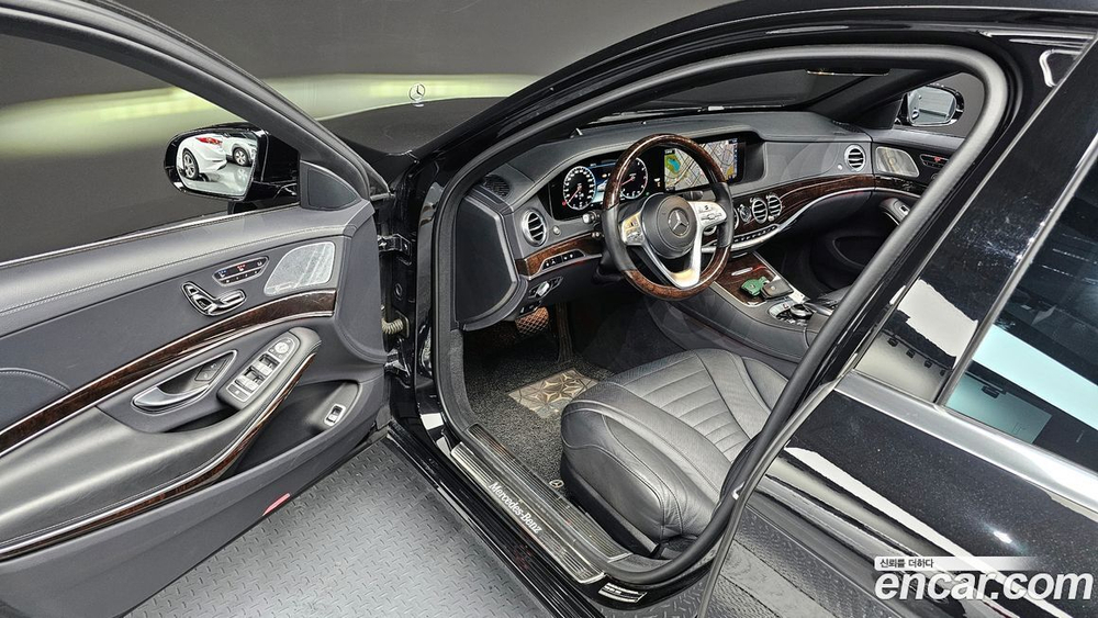 Mercedes-Benz S-Class W222 S560L 4MATIC (03.2020)