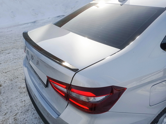 Лип спойлер Lada Vesta NG