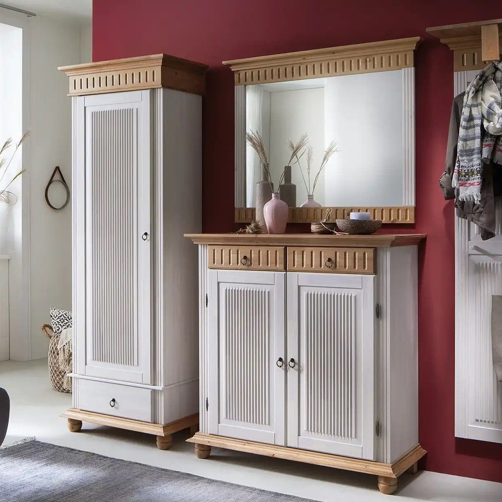 Комод Хельсинки в прихожую для обуви и вещей, белый воск/антик, сосна