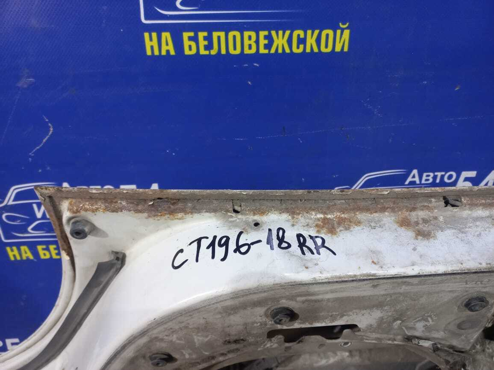 Дверь задняя правая TOYOTA CALDINA 1992-1996