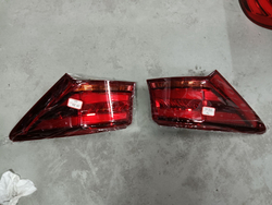 Задние фонари (левый и правый) LED Toyota Crown S220 2015-2019