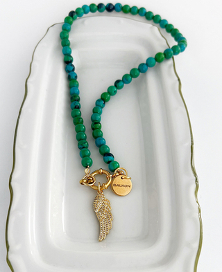 Колье из бусин камня Grass