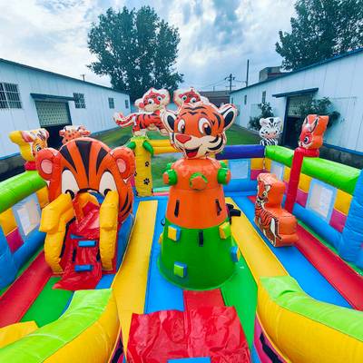 Коммерческий надувной батут «Тигриная страна 3», 10*6*5,5 м